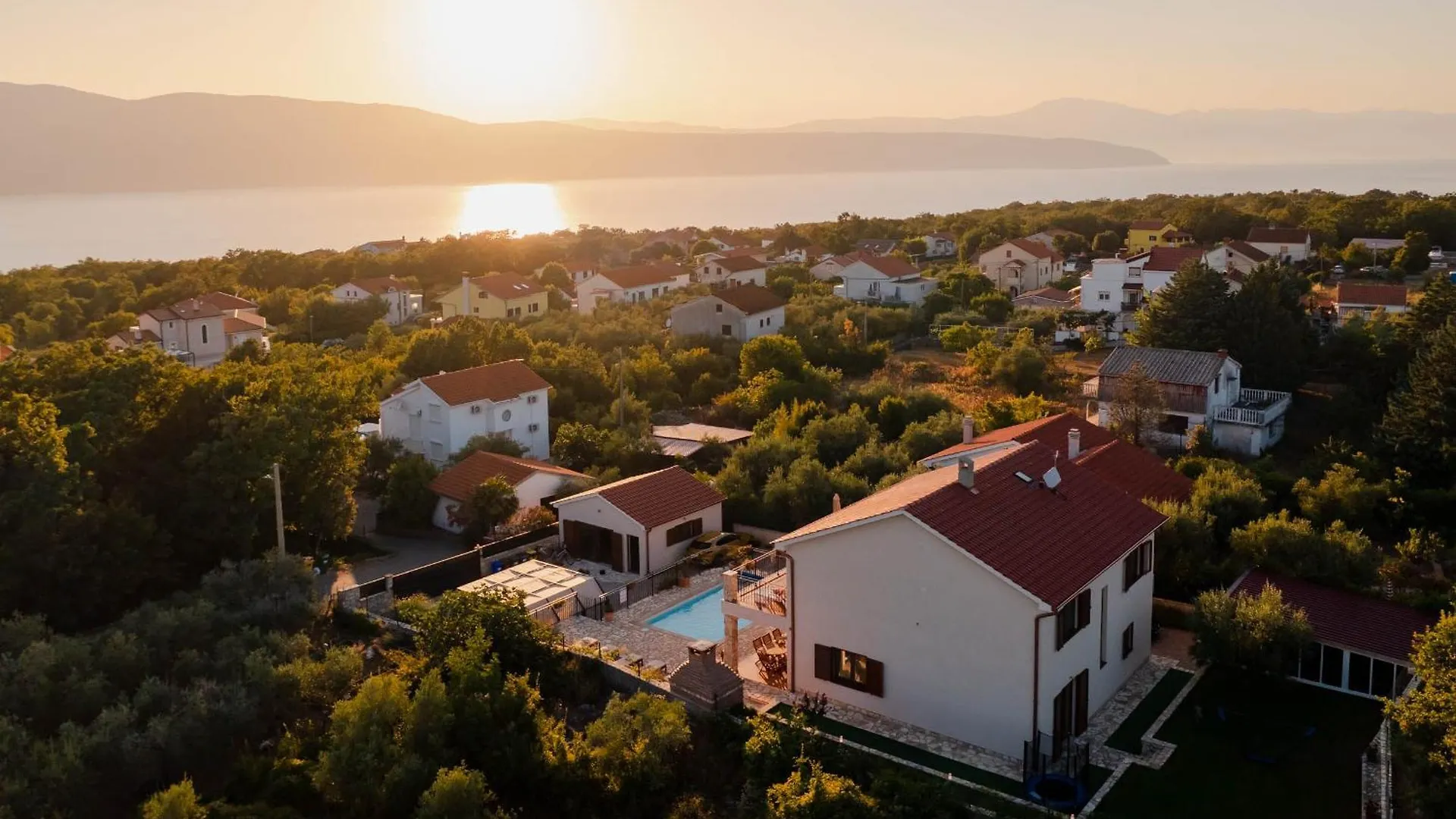 Villa Sara - Perfect Family Holiday Brzac